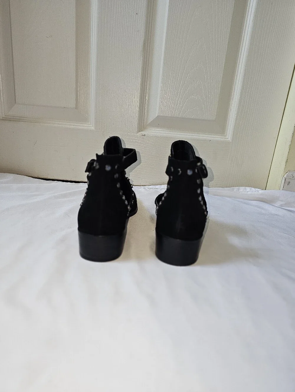 Carlos by Carlos Santana Black Studded Cutout Ankle Boots Size 8M